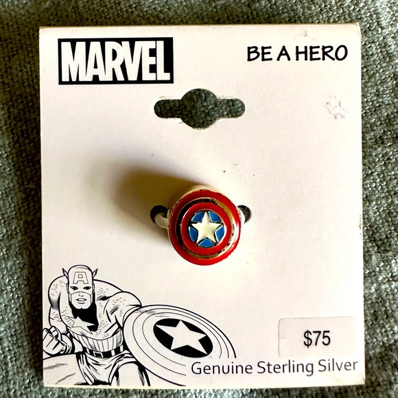 Marvel Jewelry - NWT - MARVEL Captain America Charm